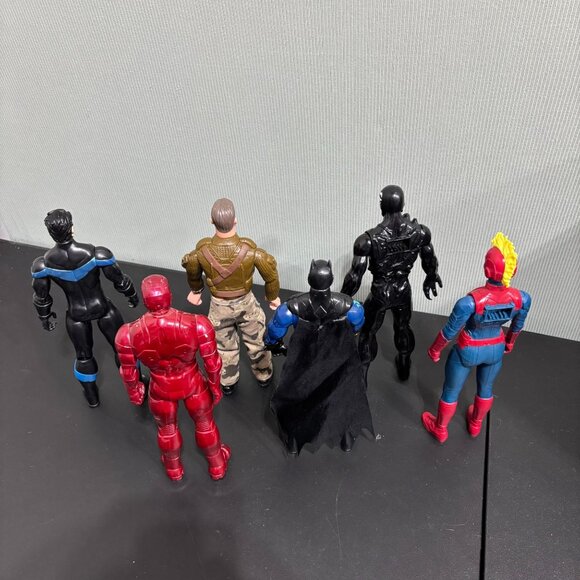 7pc12" Marvel / DC Superhero Lot Iron Man Captain A, Batman, Venom, Batgirl - Picture 2 of 11